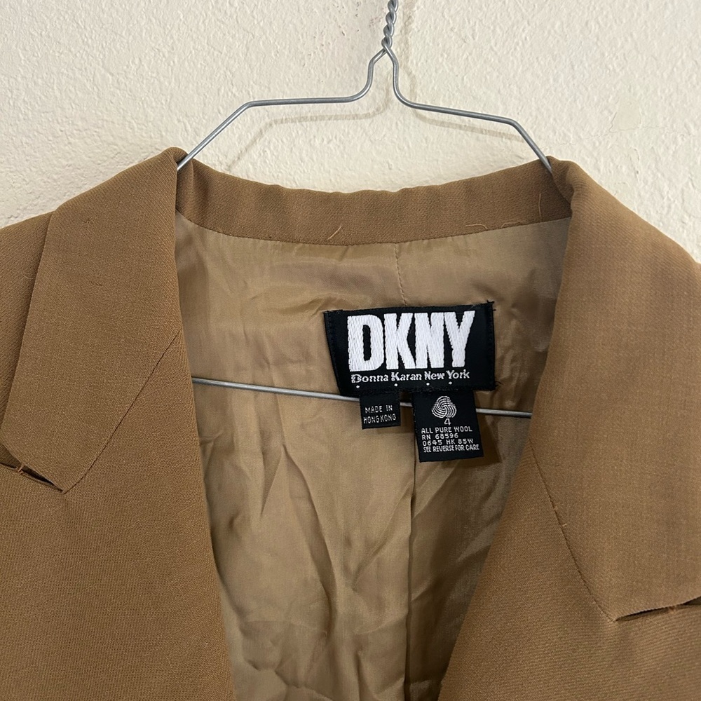 Vintage 90s DKNY Donna Karan 100% Wool Blazer Jacket Brown Business Size 4 Women - Picture 4 of 9